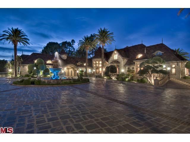 4700 Hermano Dr, Tarzana, CA 91356