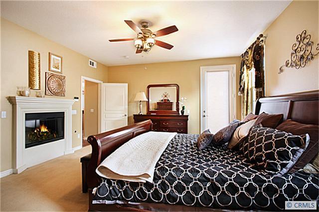 241 Vintage, Irvine, CA 92620
