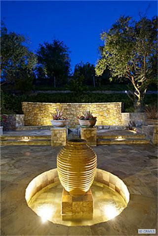 66 Golden Eagle, Irvine, CA 92603